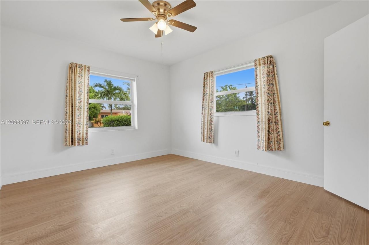 3476 NW 23rd Ct , Lauderdale Lakes, FL 33311 Photo
