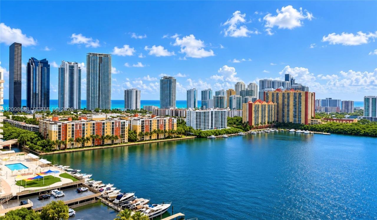 290 174th St , Unit 2412, Sunny Isles Beach, FL 33160 Photo