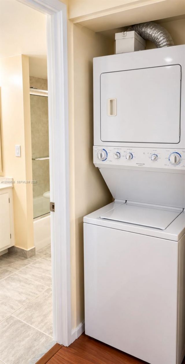 290 174th St , Unit 2412, Sunny Isles Beach, FL 33160 Photo