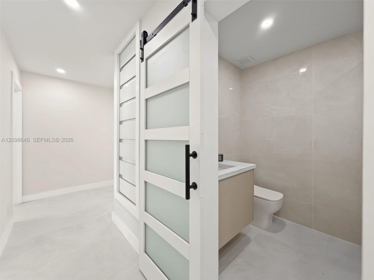 8200 SW 164th St, Palmetto Bay, FL 33157 Photo