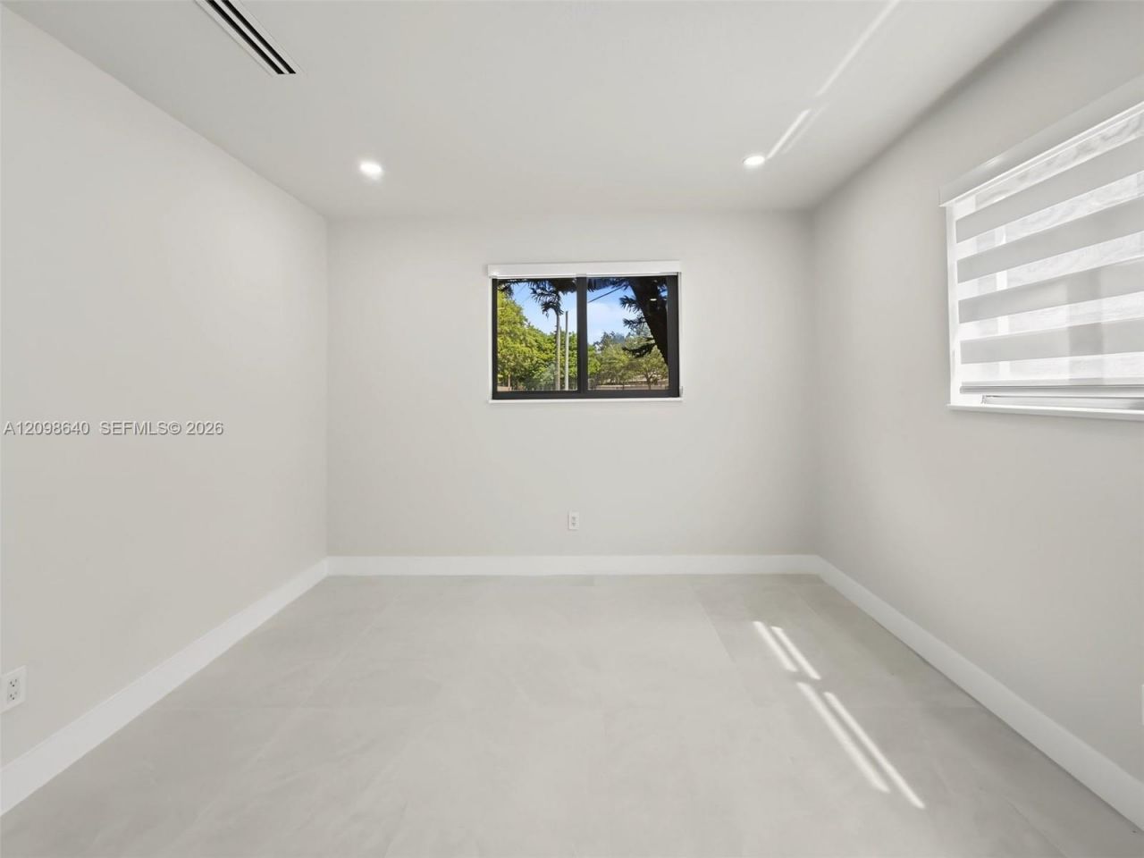 8200 SW 164th St, Palmetto Bay, FL 33157 Photo