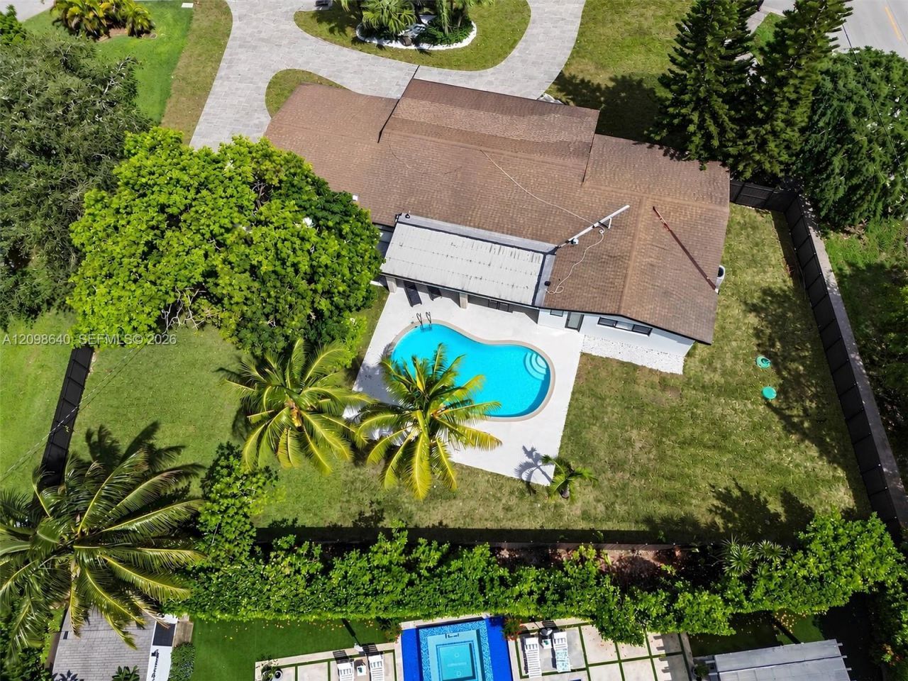 8200 SW 164th St, Palmetto Bay, FL 33157 Photo