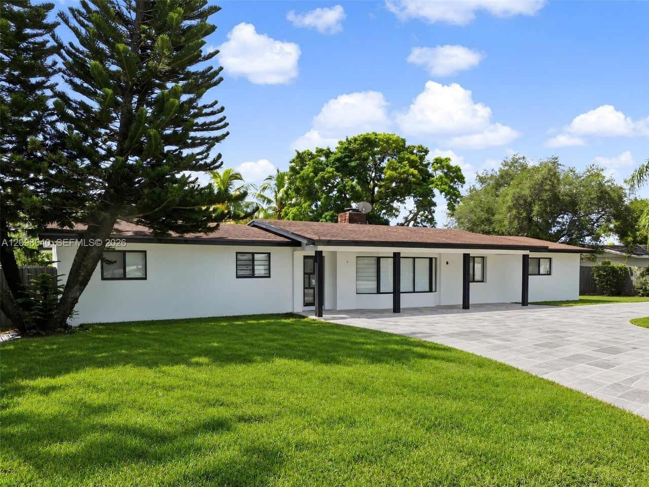 8200 SW 164th St, Palmetto Bay, FL 33157 Photo