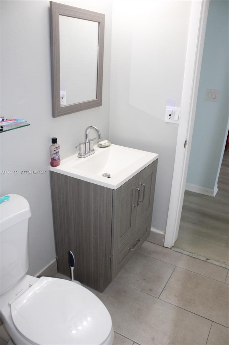 8260 SW 210th St, Unit 216, Cutler Bay, FL 33189 Photo