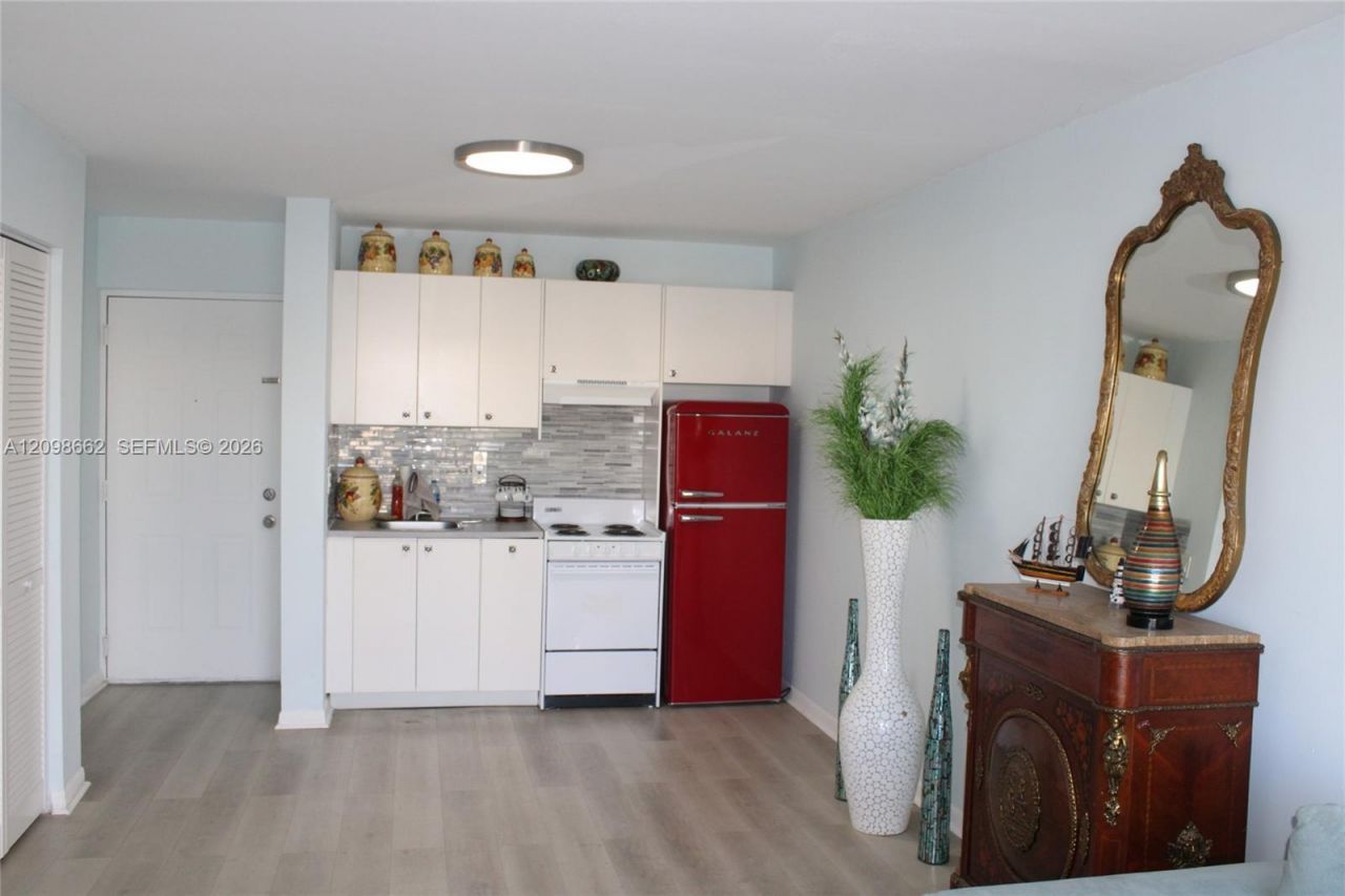 8260 SW 210th St, Unit 216, Cutler Bay, FL 33189 Photo