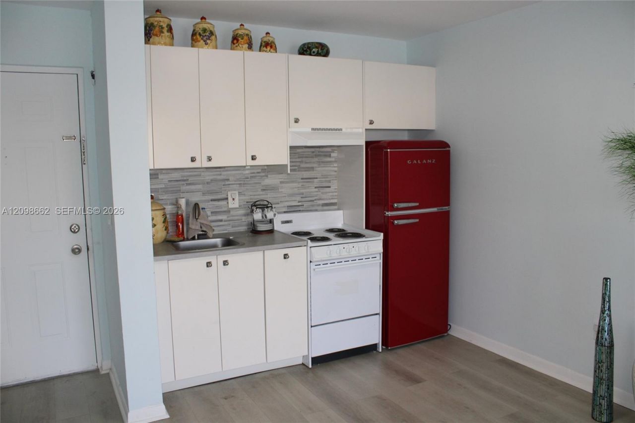 8260 SW 210th St, Unit 216, Cutler Bay, FL 33189 Photo