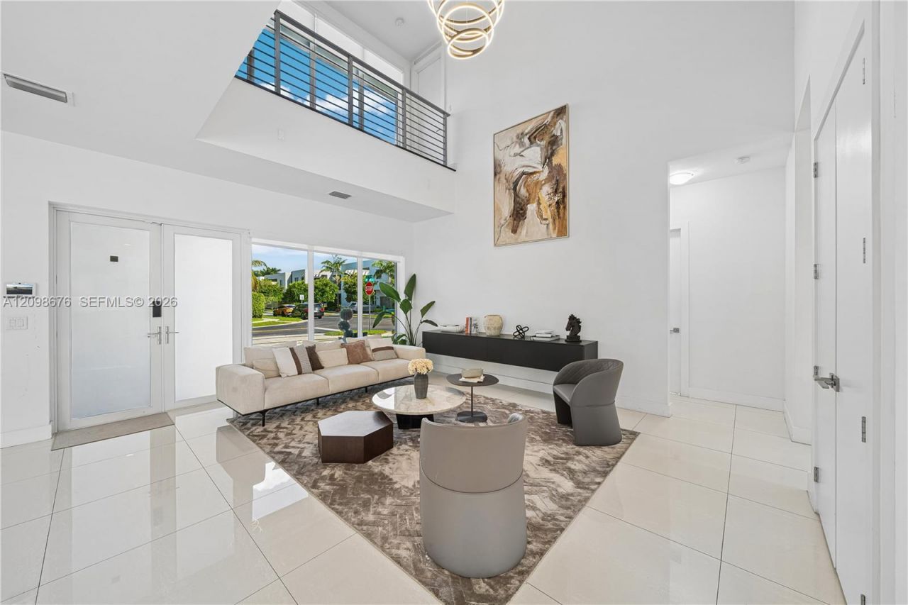 7442 NW 100th Ave, Doral, FL 33178 Photo