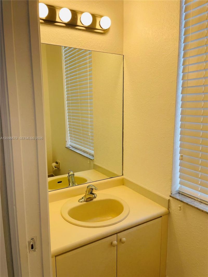 2847 SE 15th Rd , Unit 80, Homestead, FL 33035 Photo
