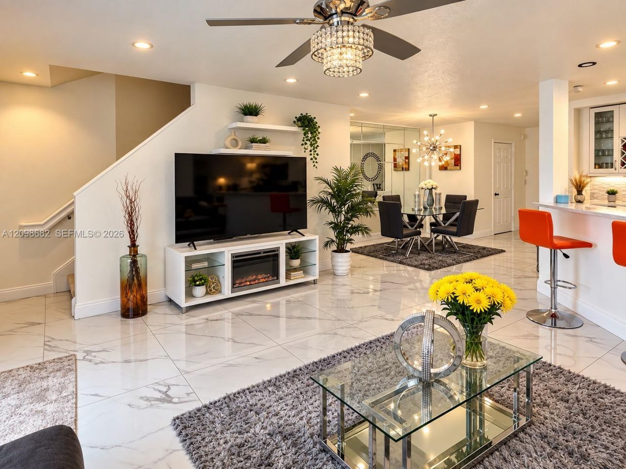 8520 E Southgate Shores Cir, Unit 8520, Tamarac, FL 33321 Photo