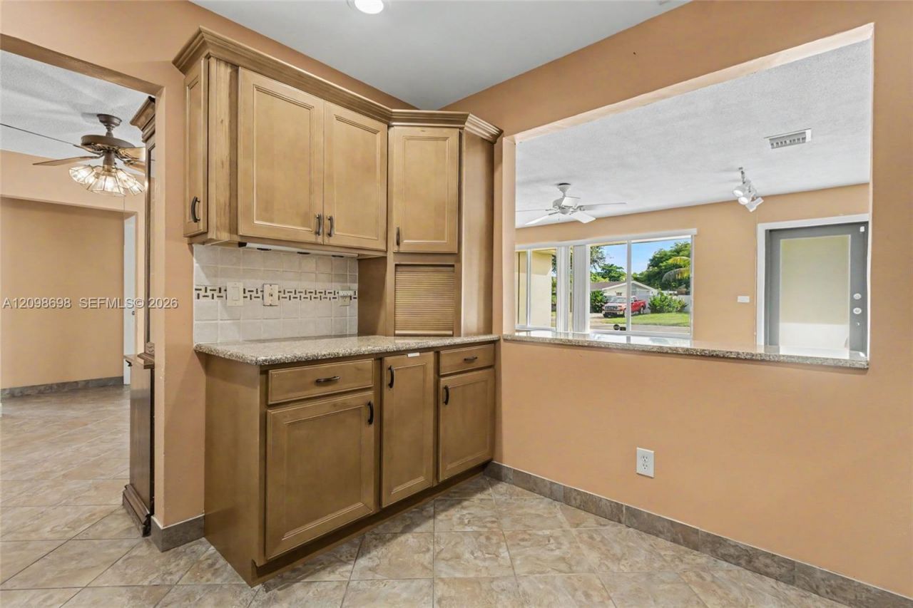 510 SW 70th Ave, Pembroke Pines, FL 33023 Photo