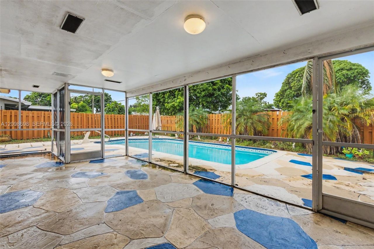 510 SW 70th Ave, Pembroke Pines, FL 33023 Photo