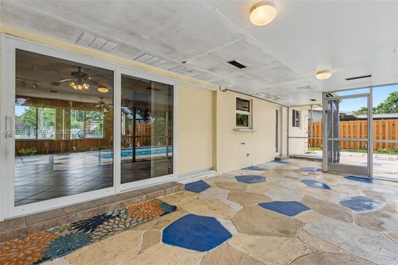 510 SW 70th Ave, Pembroke Pines, FL 33023 Photo