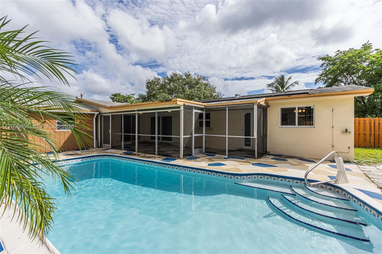 510 SW 70th Ave, Pembroke Pines, FL 33023 Photo