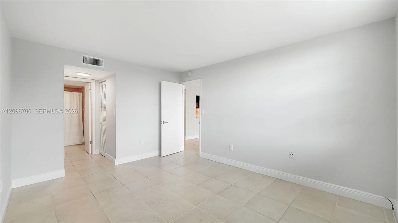 13120 SW 92nd Ave , Unit B-412, Miami, FL 33176 Photo