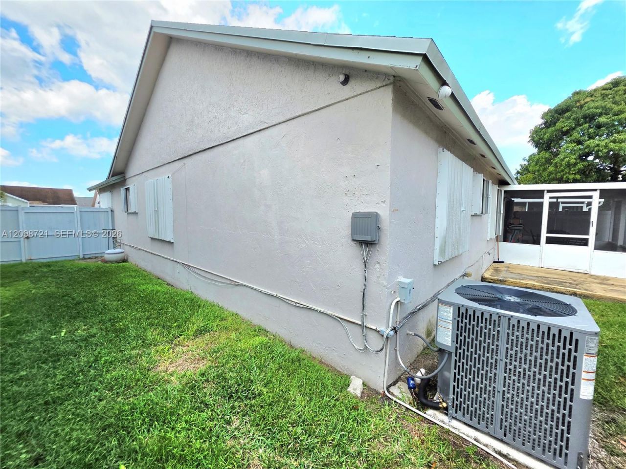 20317 NW 33rd Ave, Miami Gardens, FL 33056 Photo