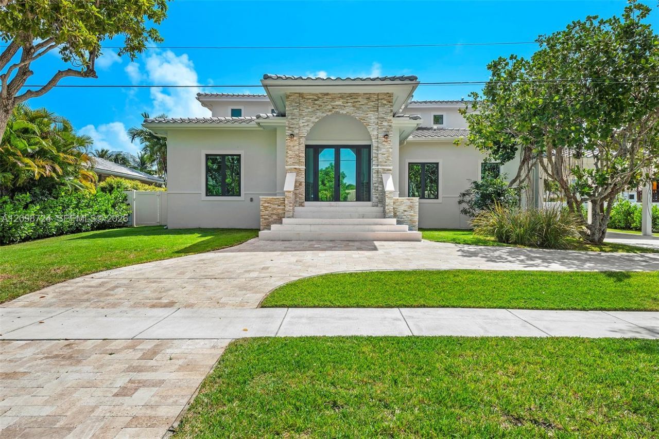850 Washington St, Hollywood, FL 33019 Photo