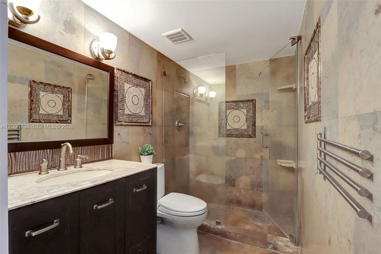 9209 SW 136th St Cir , Unit --, Miami, FL 33176 Photo