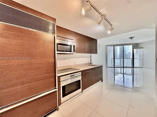 475 BRICKELL AV , Unit 3808, Miami, FL 33131