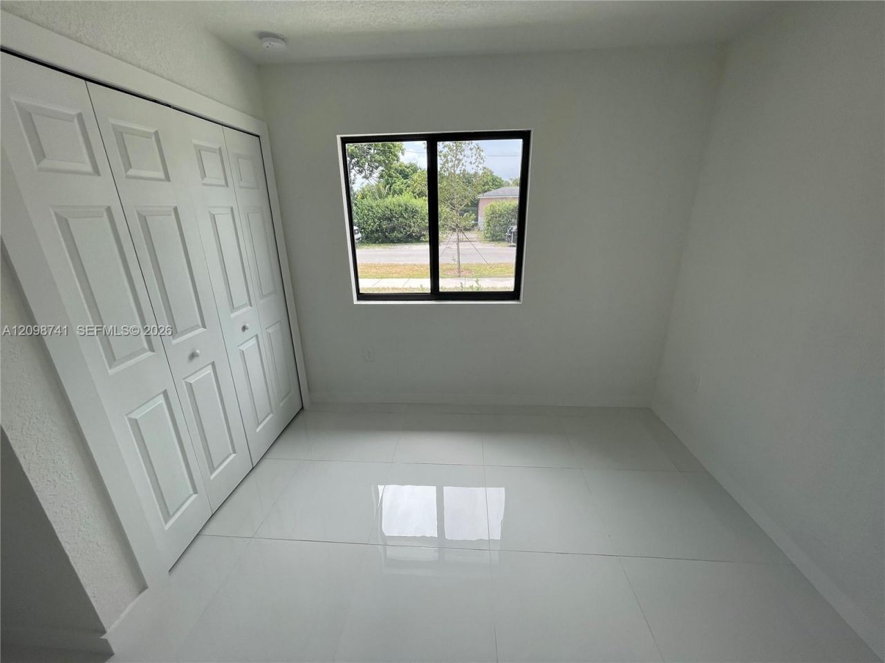 298 NW 97th St , Unit 2, Miami, FL 33150 Photo