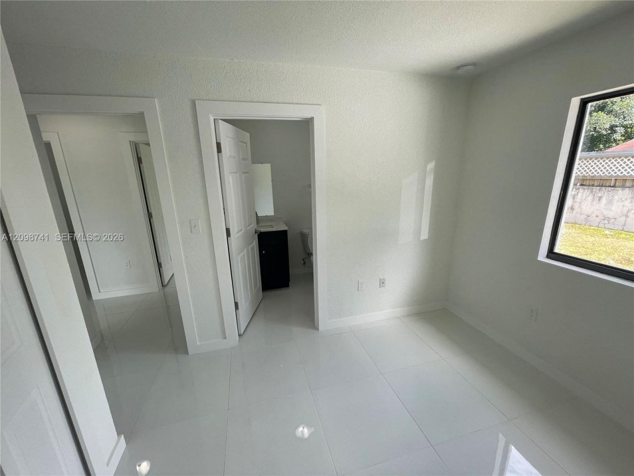 298 NW 97th St , Unit 2, Miami, FL 33150 Photo