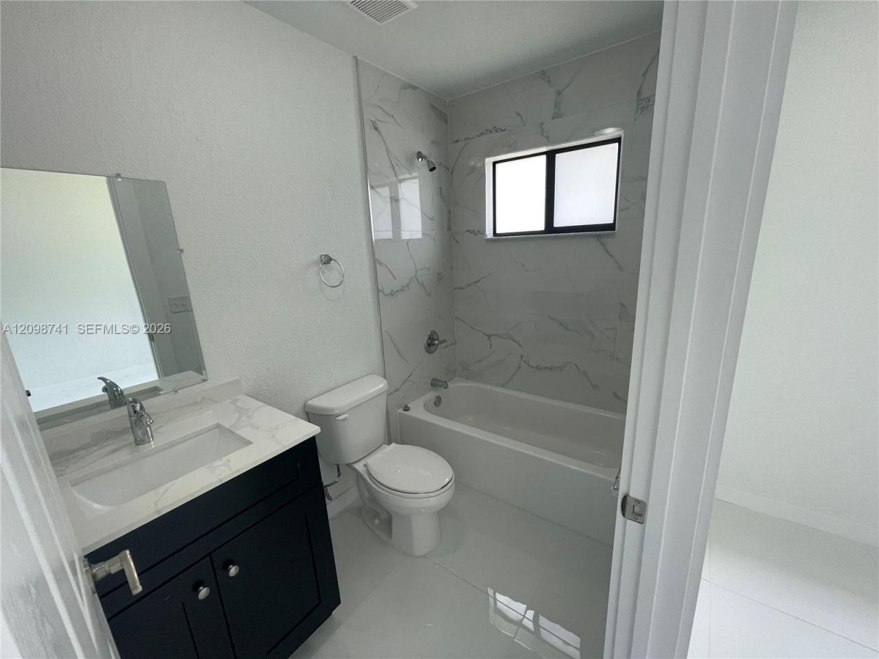 298 NW 97th St , Unit 2, Miami, FL 33150 Photo