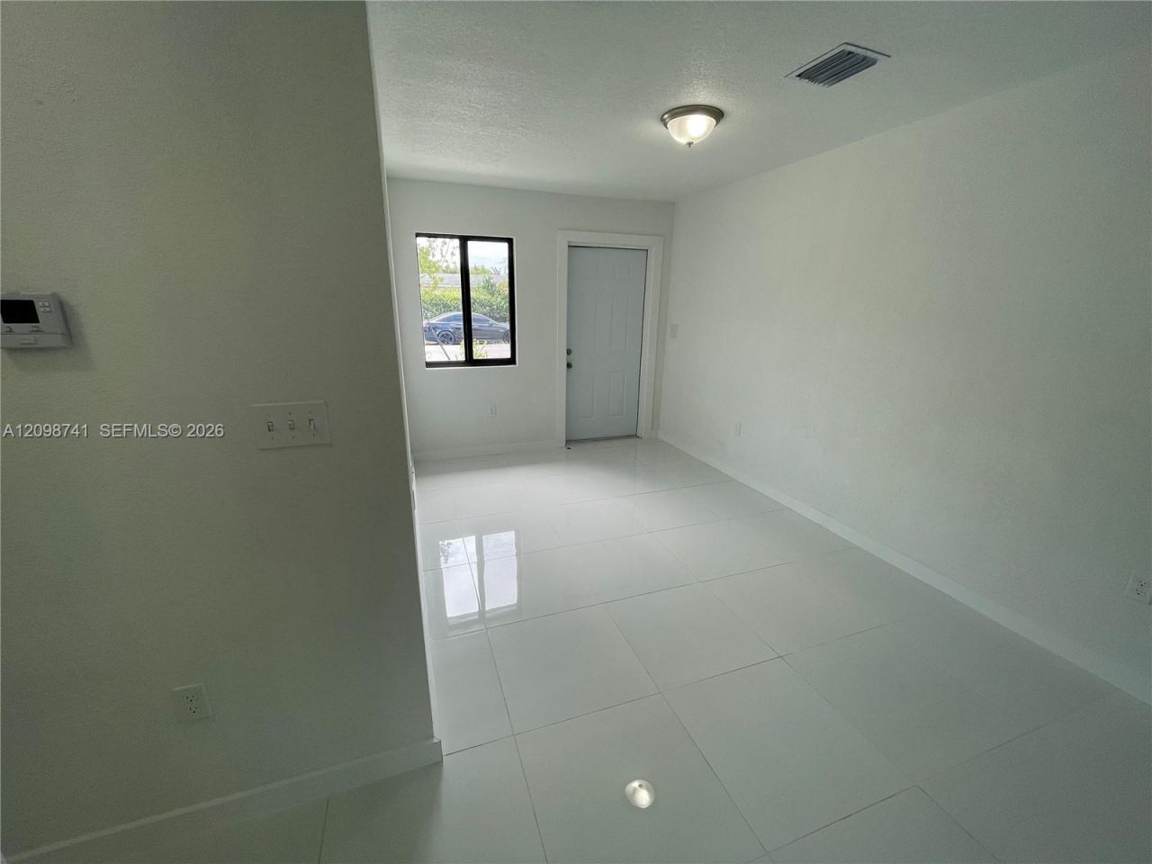 298 NW 97th St , Unit 2, Miami, FL 33150 Photo