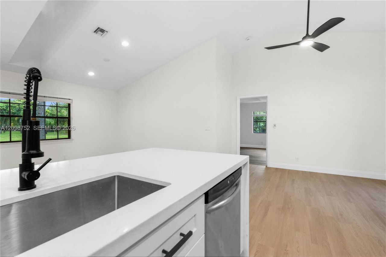 7261 140th Ave N , West Palm Beach, FL 33412 Photo
