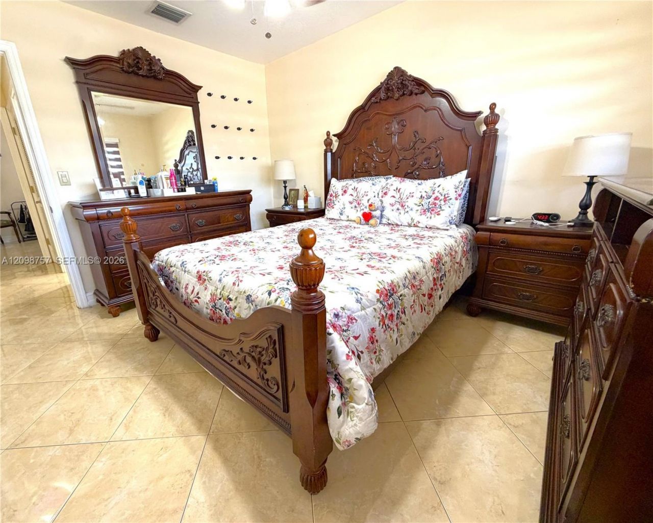 10110 SW 23rd Ter , Miami, FL 33165 Photo