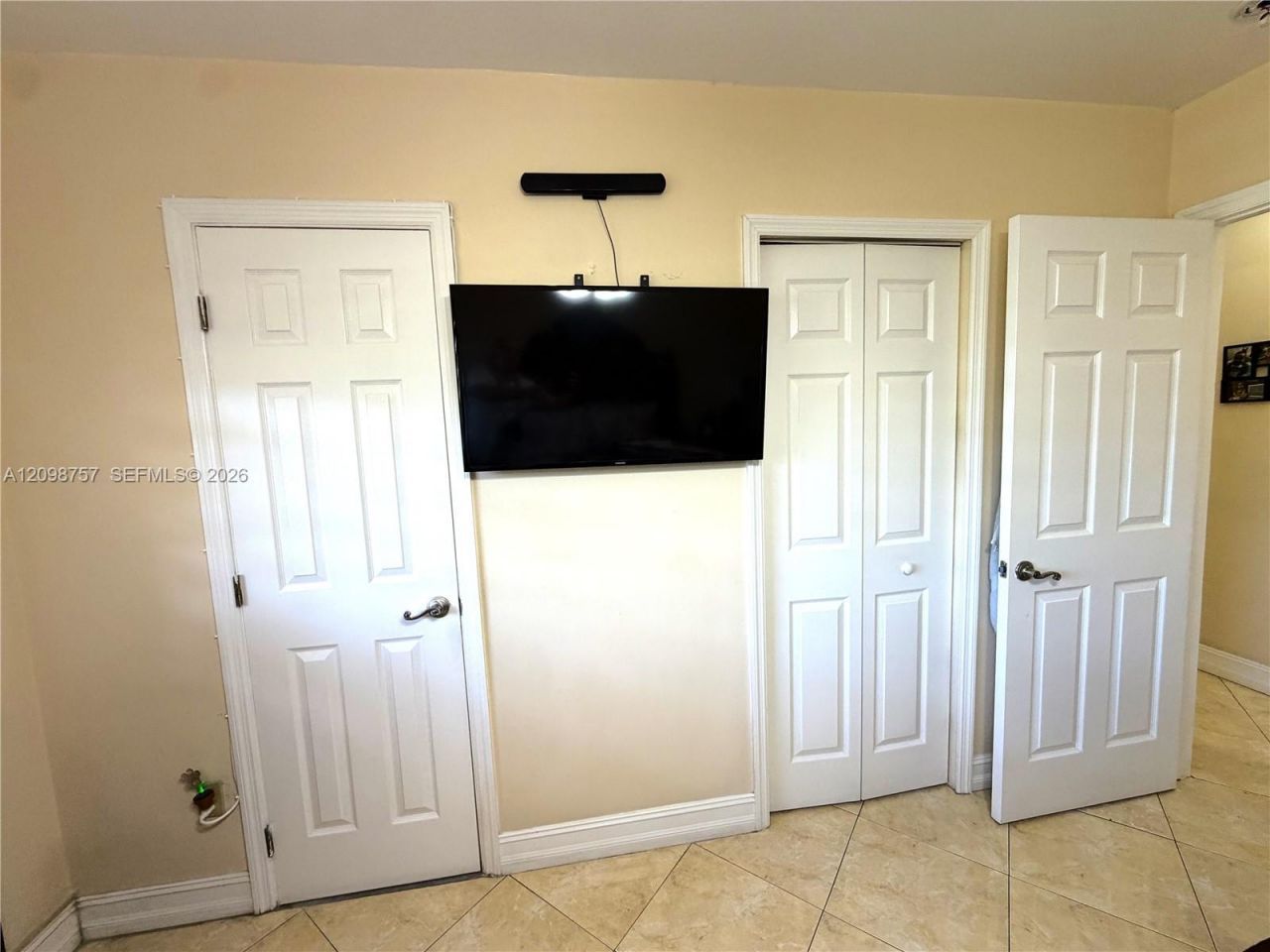 10110 SW 23rd Ter , Miami, FL 33165 Photo