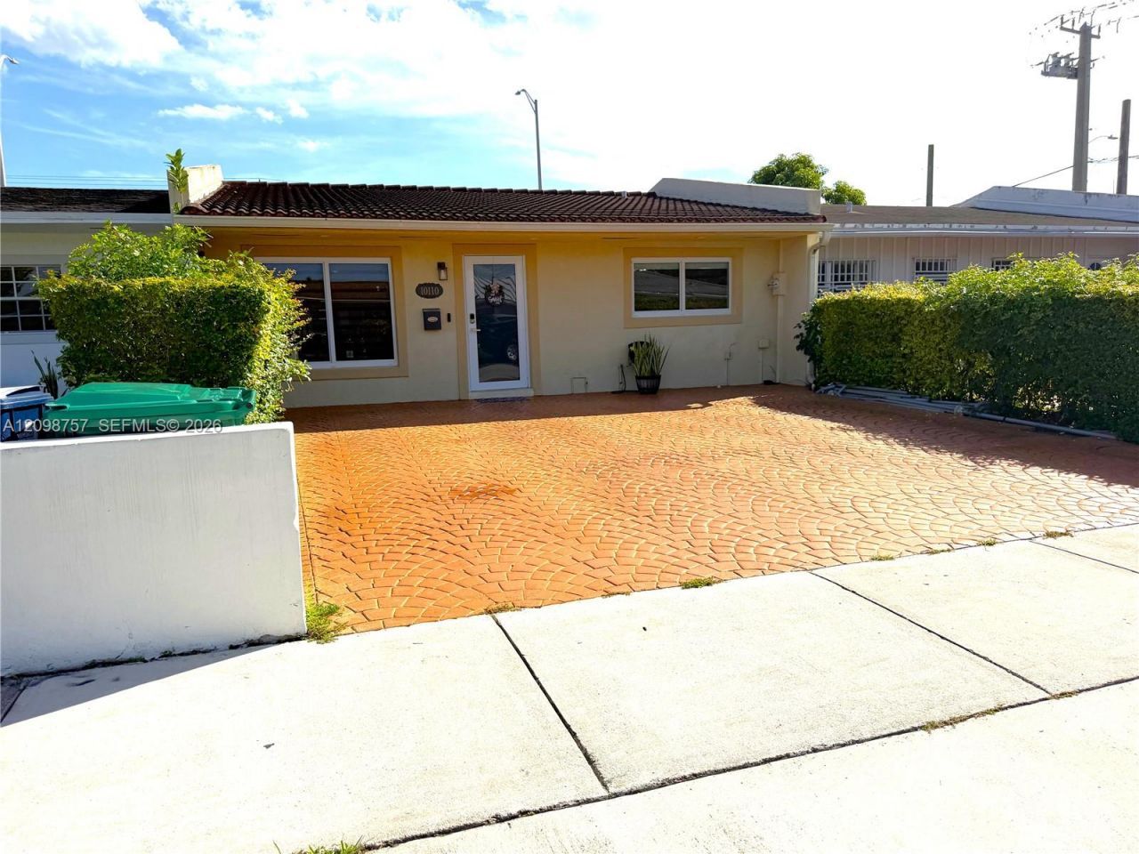 10110 SW 23rd Ter , Miami, FL 33165 Photo