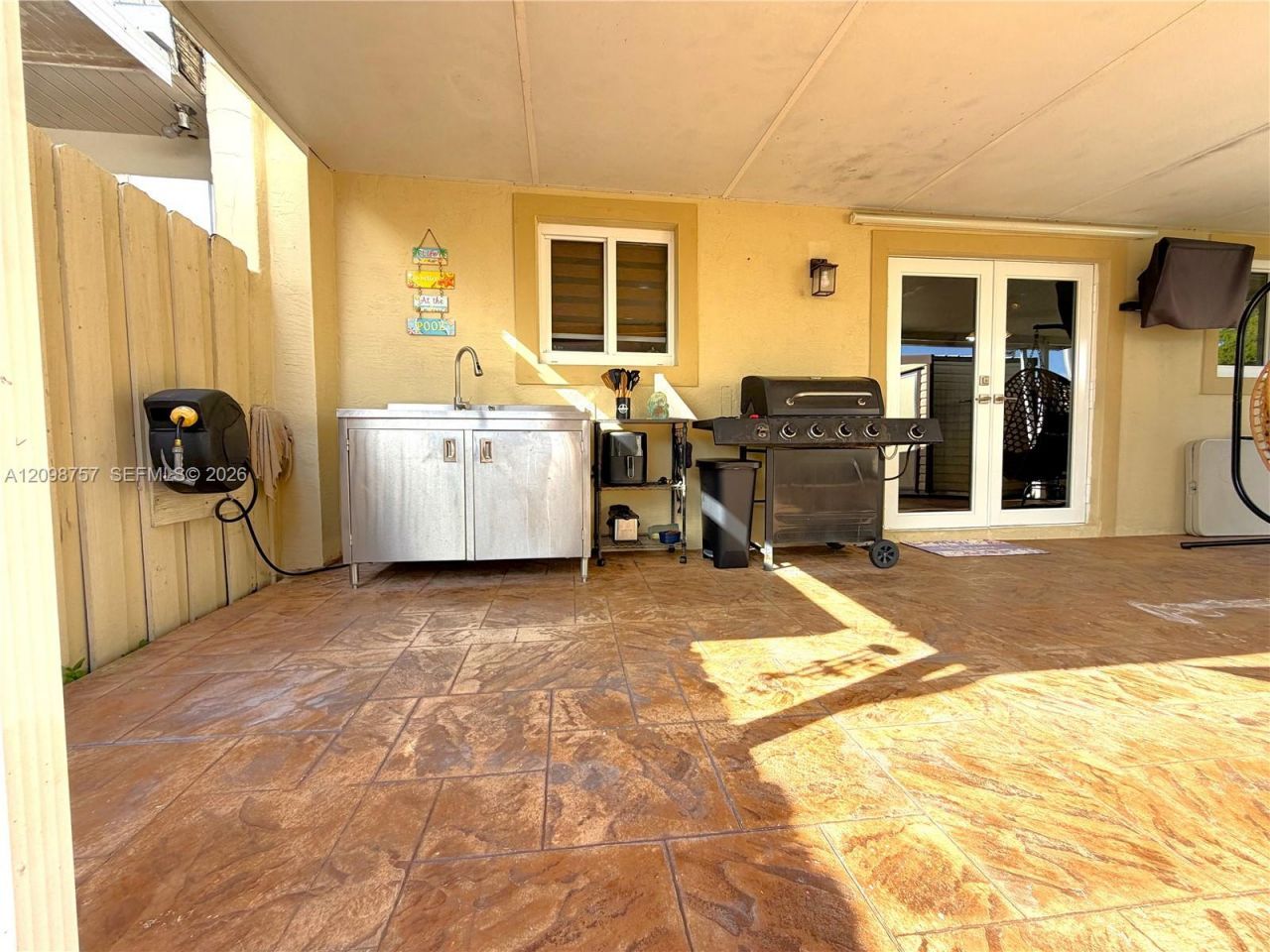 10110 SW 23rd Ter , Miami, FL 33165 Photo