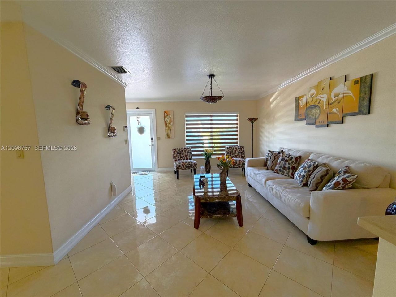 10110 SW 23rd Ter , Miami, FL 33165 Photo