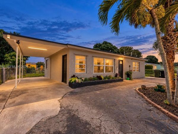 2308 NW 13th Ct , Fort Lauderdale, FL 33311