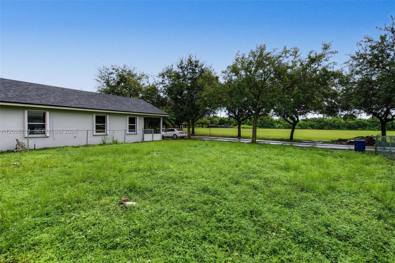 13143 SW 245th St , Homestead, FL 33032 Photo