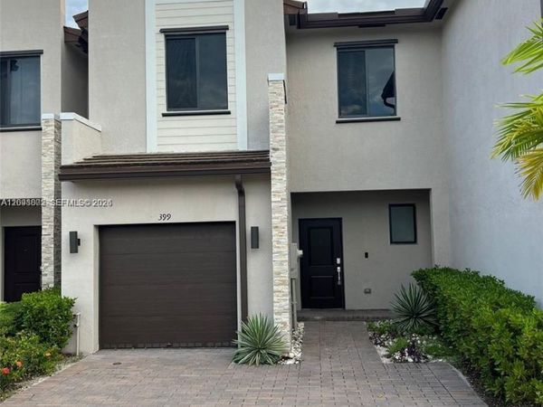 399 NE 211th Ter , Miami, FL 33179