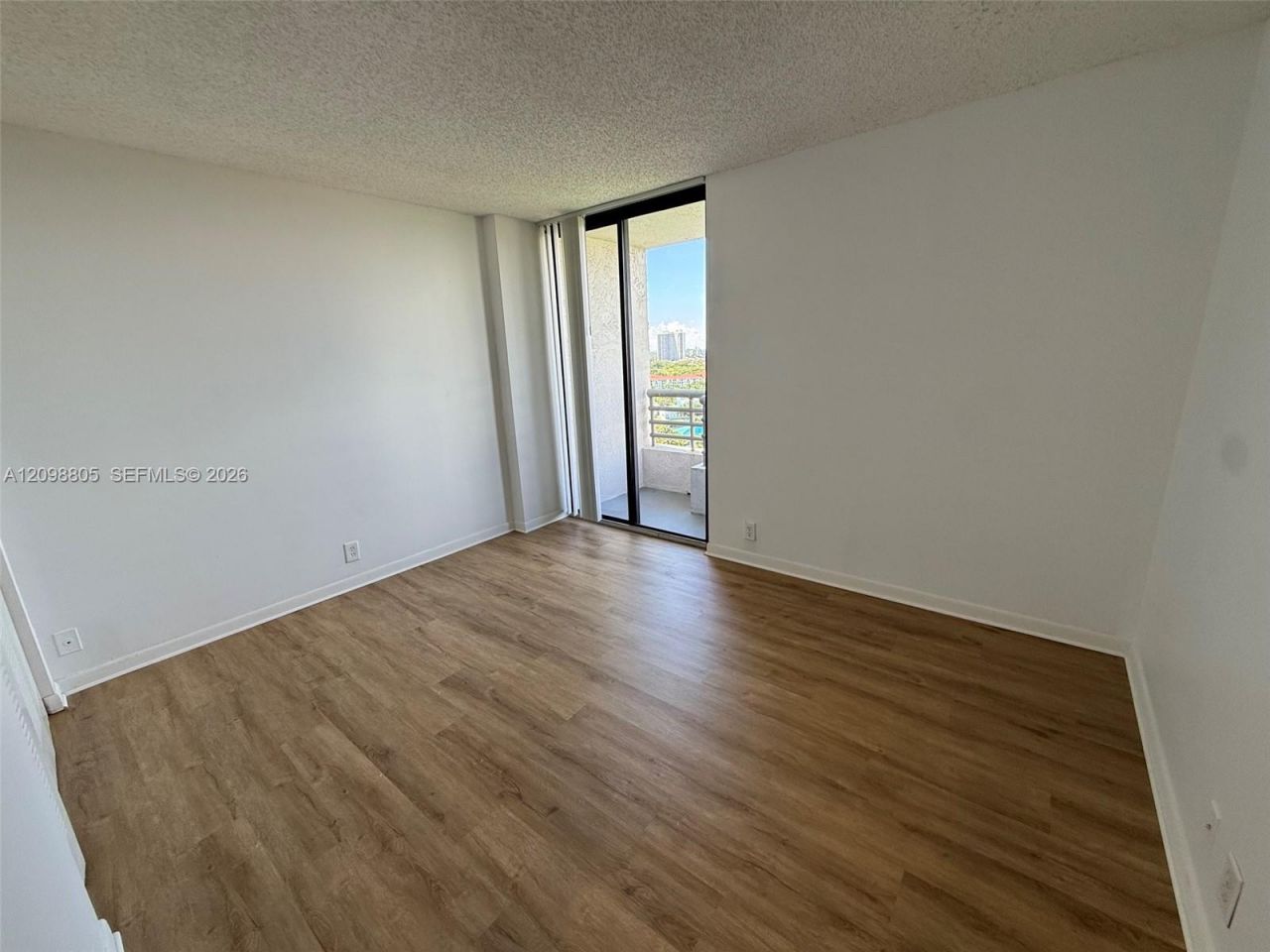 3300 NE 191st St, Unit 1801, Aventura, FL 33180 Photo