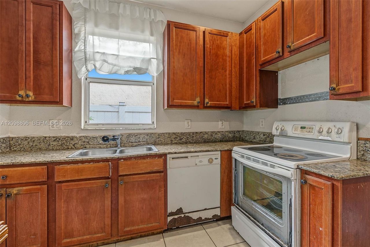 3940 NE 10th Dr , Homestead, FL 33033 Photo