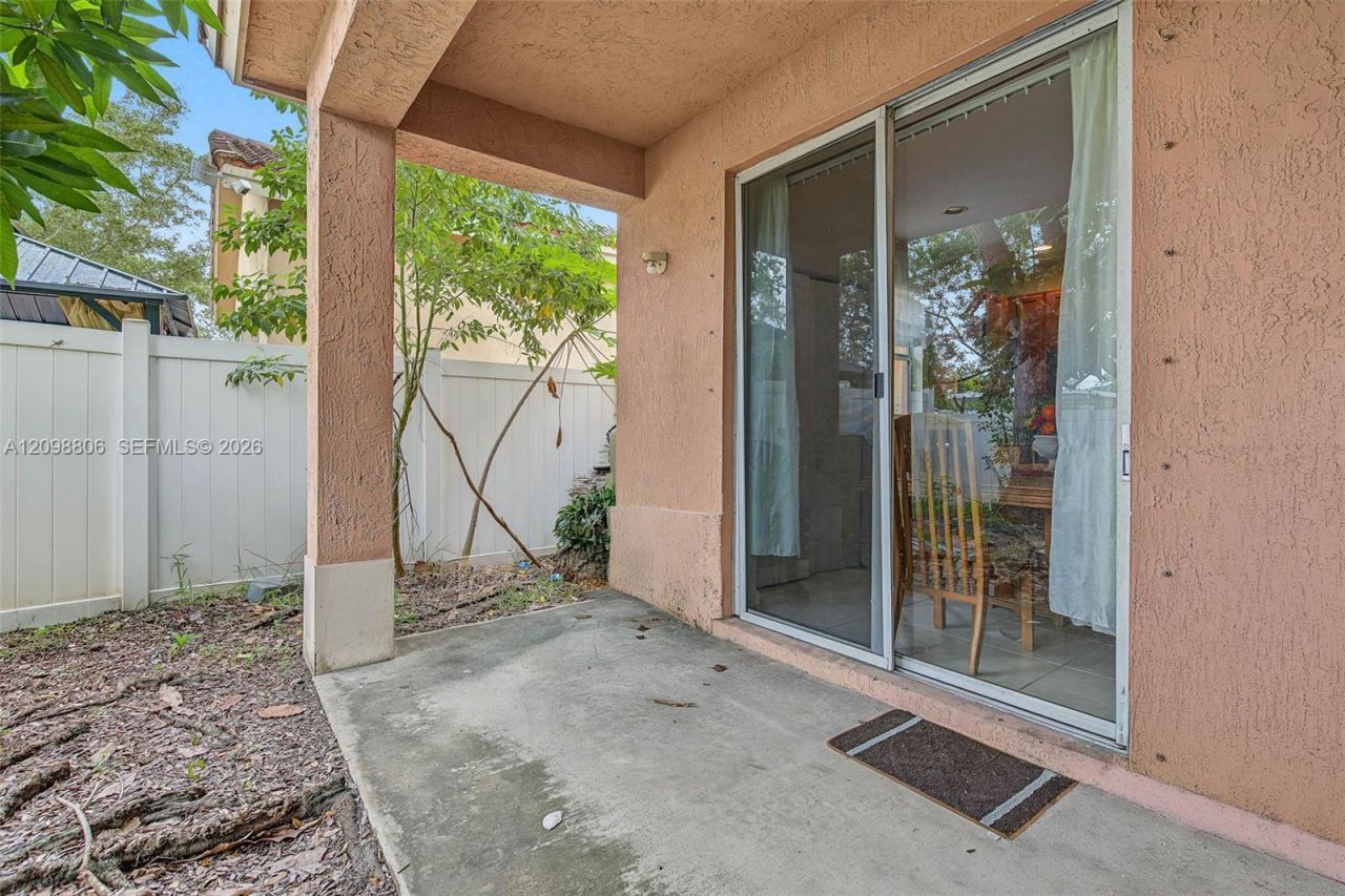 3940 NE 10th Dr , Homestead, FL 33033 Photo