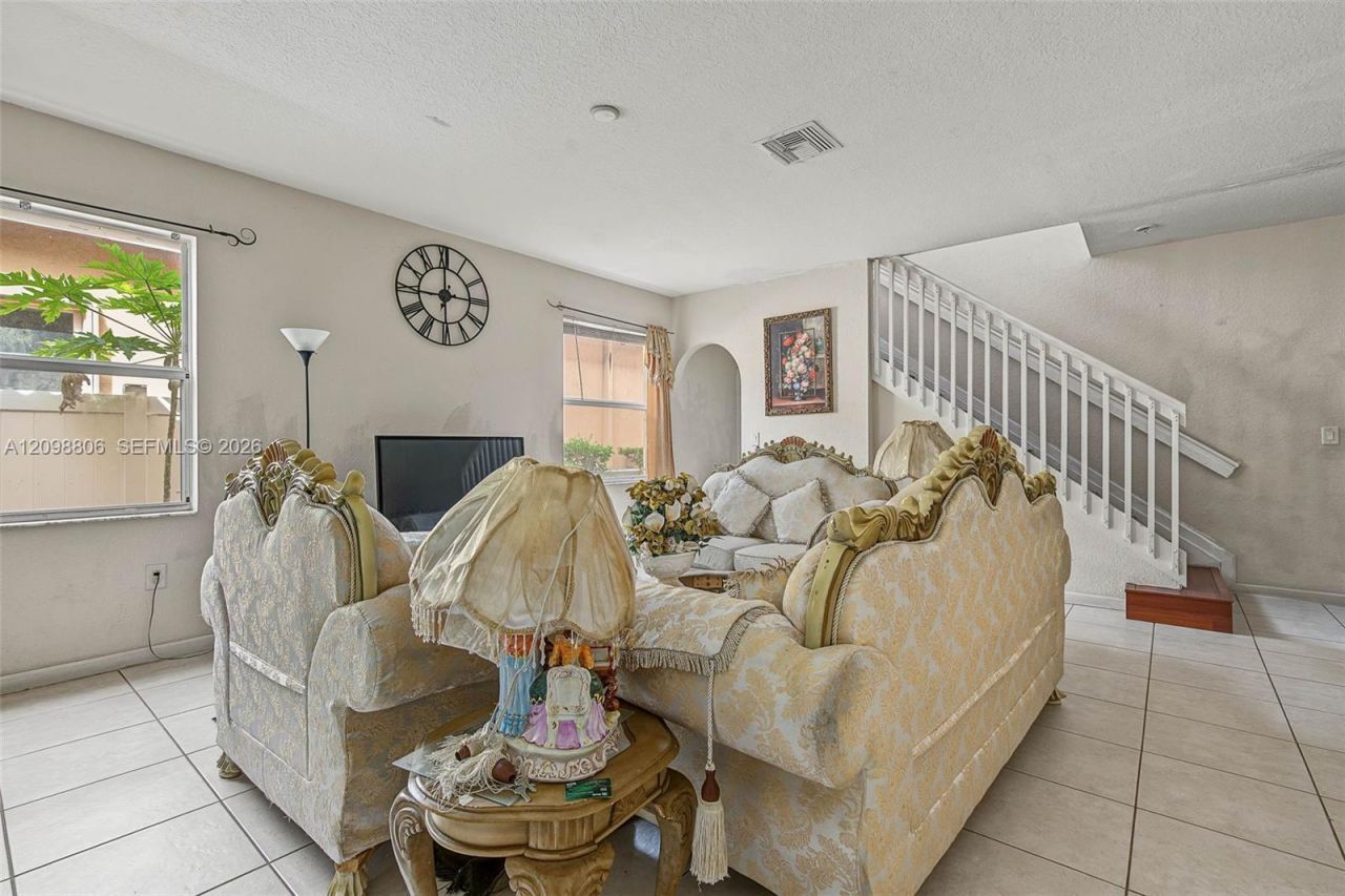 3940 NE 10th Dr , Homestead, FL 33033 Photo