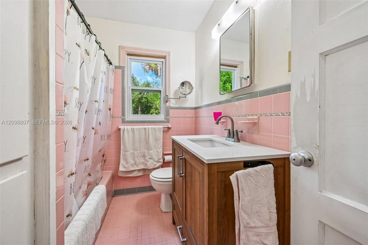 3039 Sunrise Boulevard, Fort Pierce, FL 34982 Photo