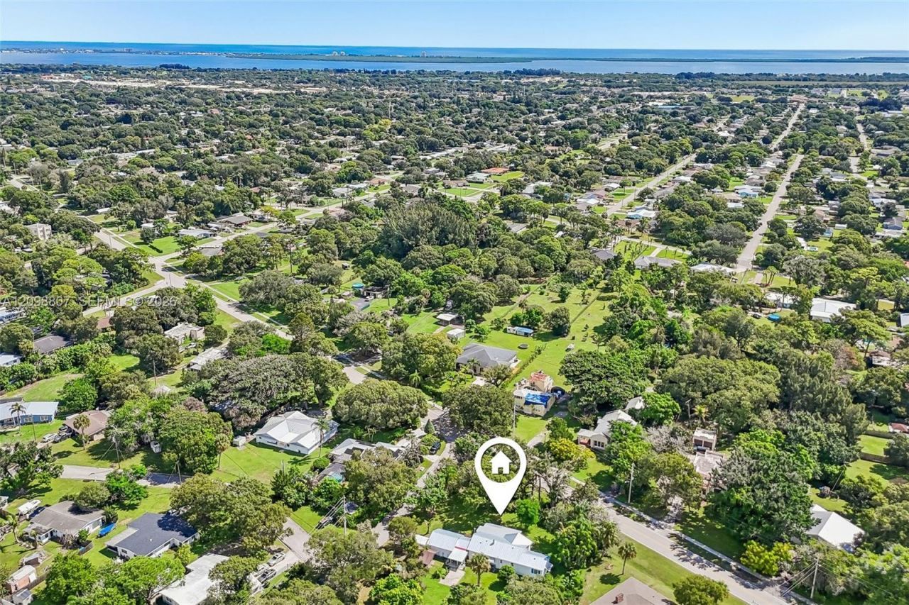 3039 Sunrise Boulevard, Fort Pierce, FL 34982 Photo