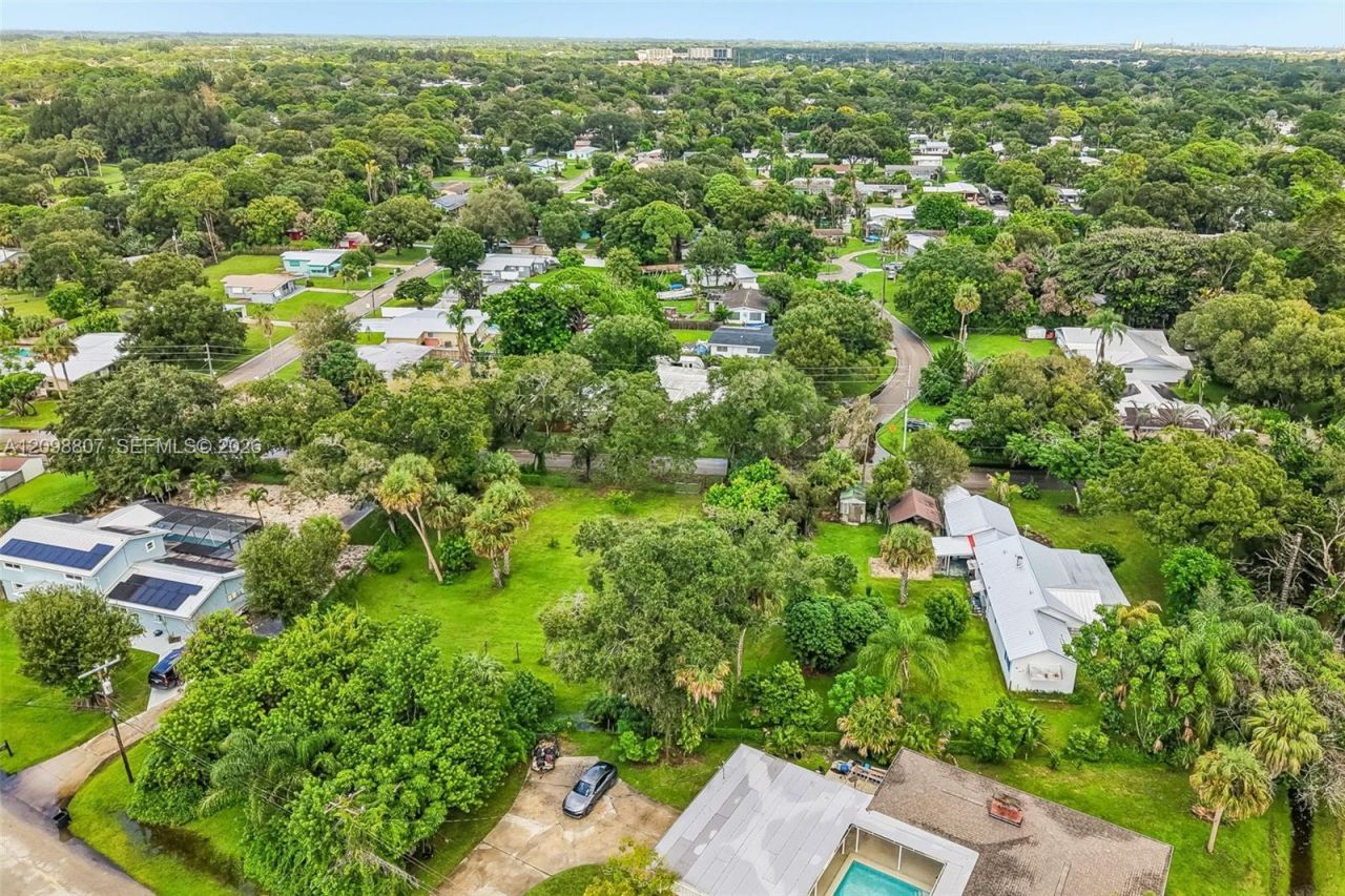 3039 Sunrise Boulevard, Fort Pierce, FL 34982 Photo