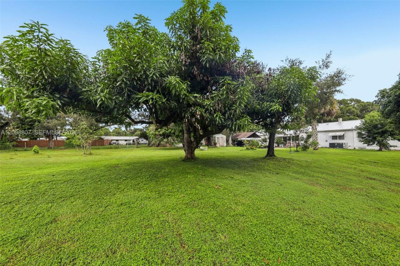 3039 Sunrise Boulevard, Fort Pierce, FL 34982 Photo