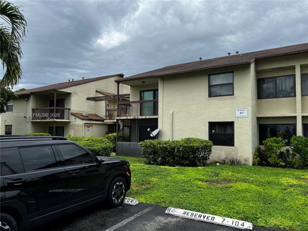 425 NW 210th St , Unit 102, Miami Gardens, FL 33169
