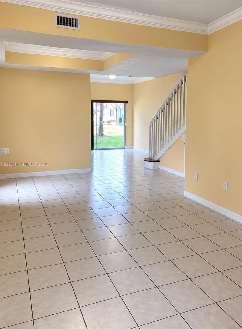 8918 W Flagler St , Unit 1, Miami, FL 33174 Photo