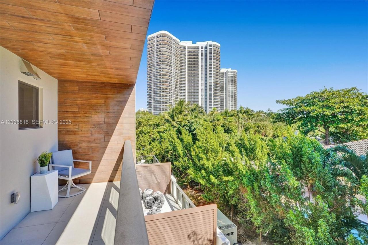 3040 N Ocean Blvd , Unit N103, Fort Lauderdale, FL 33308 Photo