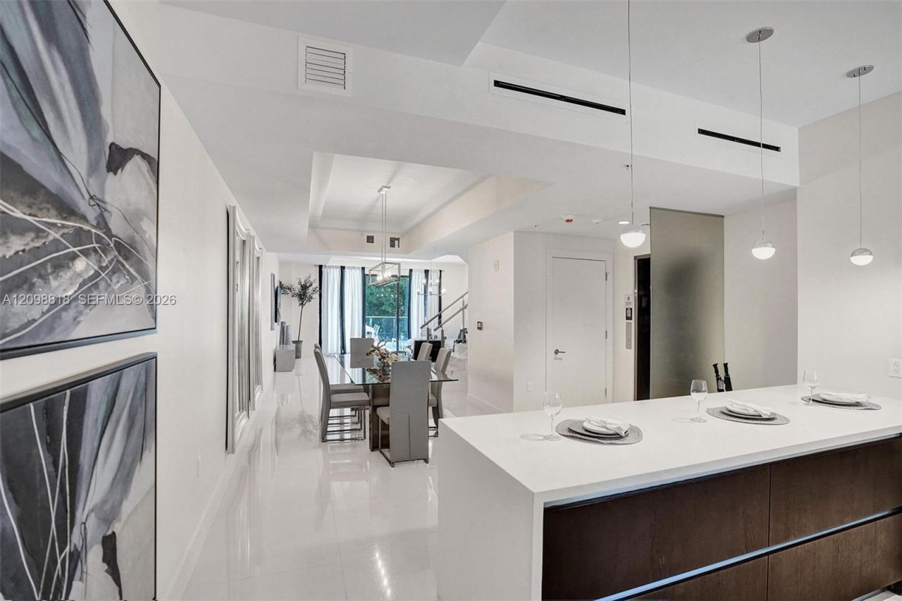 3040 N Ocean Blvd , Unit N103, Fort Lauderdale, FL 33308 Photo