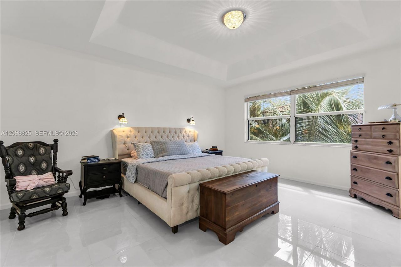3742 NE 13th St , Homestead, FL 33033 Photo