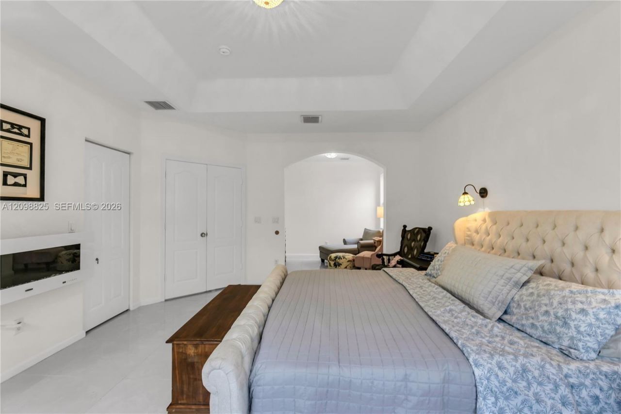 3742 NE 13th St , Homestead, FL 33033 Photo