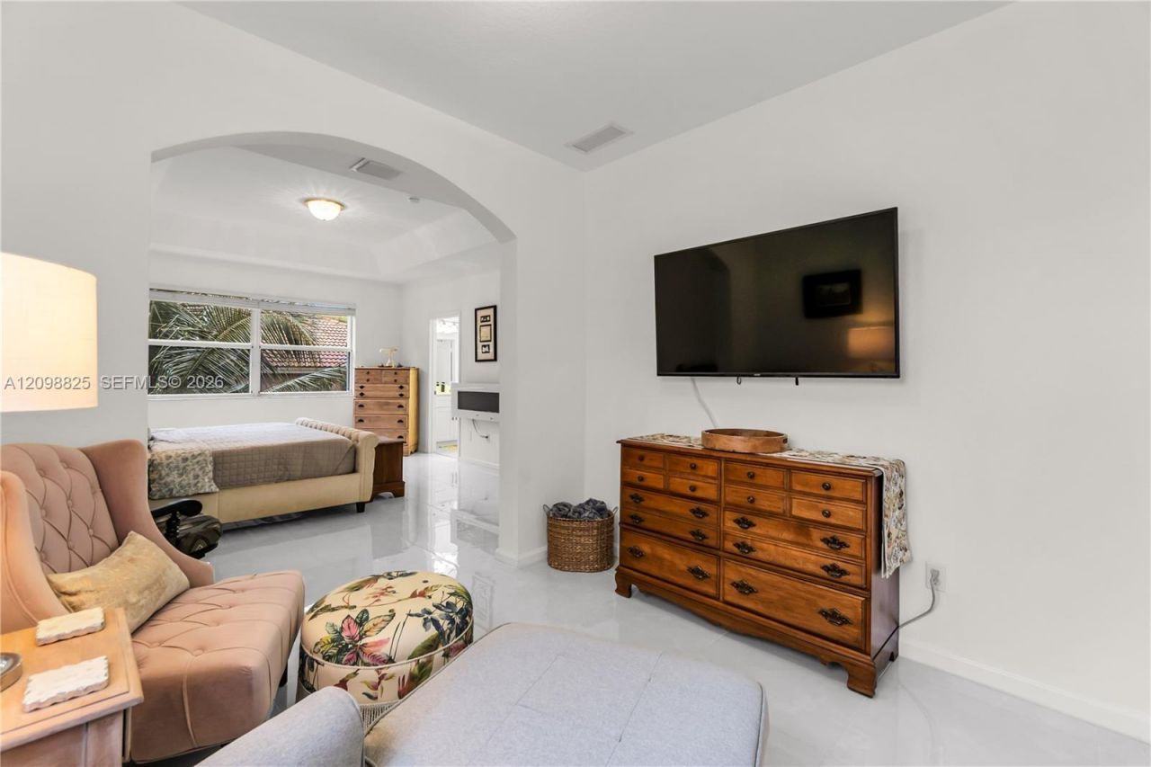 3742 NE 13th St , Homestead, FL 33033 Photo